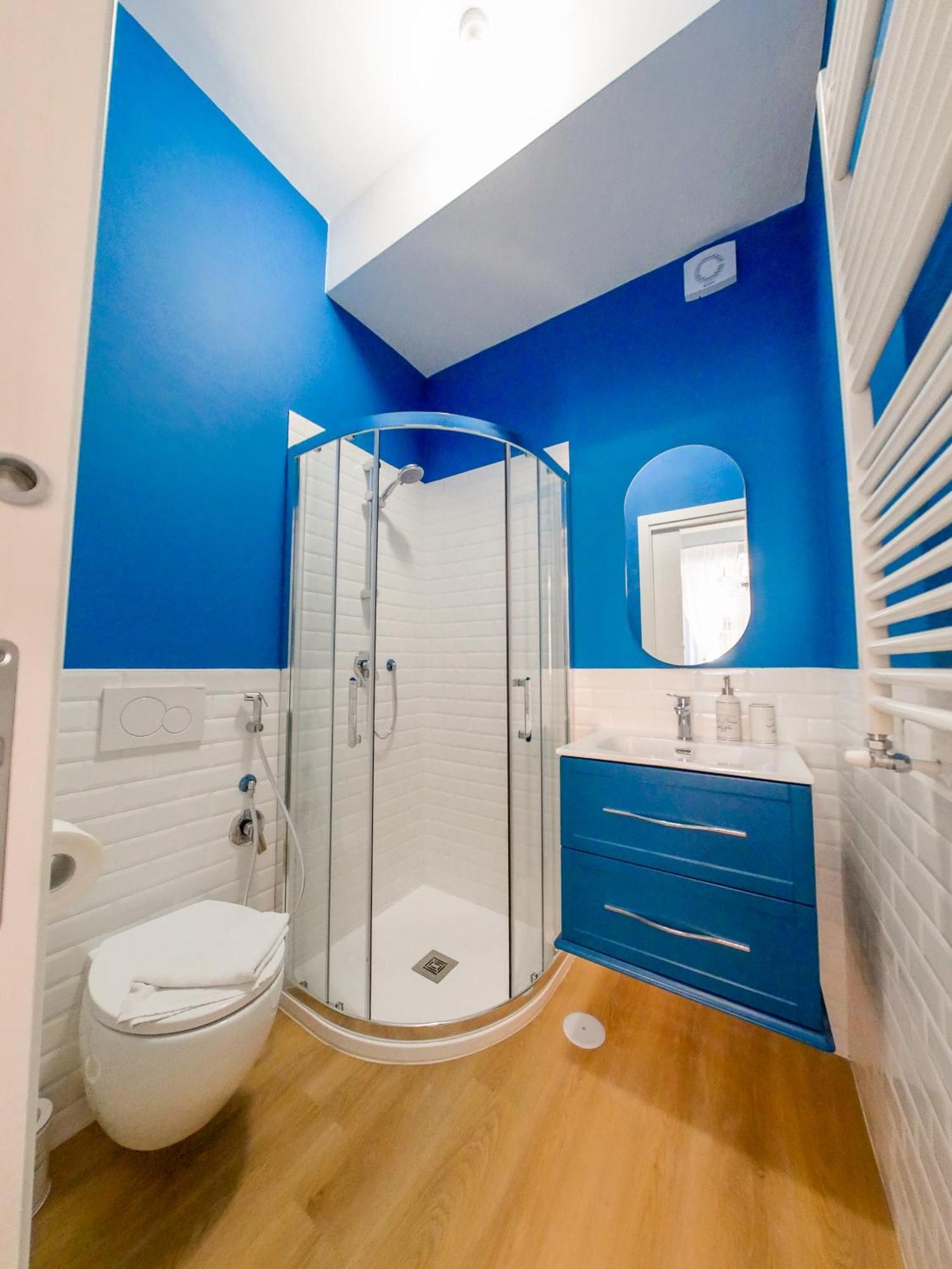 Chic Modern 2-Bedroom Near Metro 罗马 外观 照片